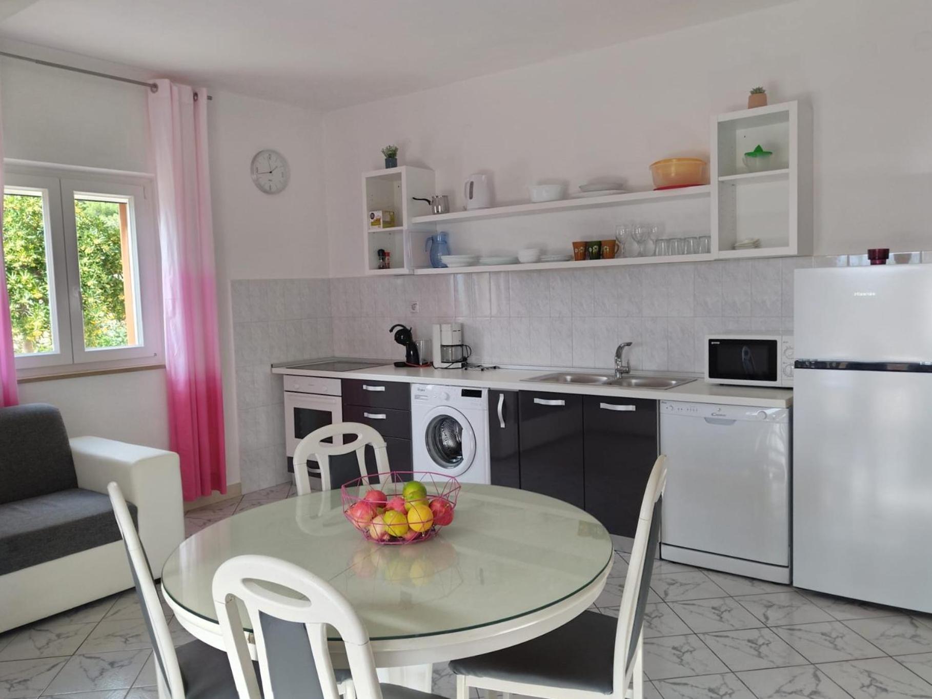 Apartments Podbarje Bol Extérieur photo